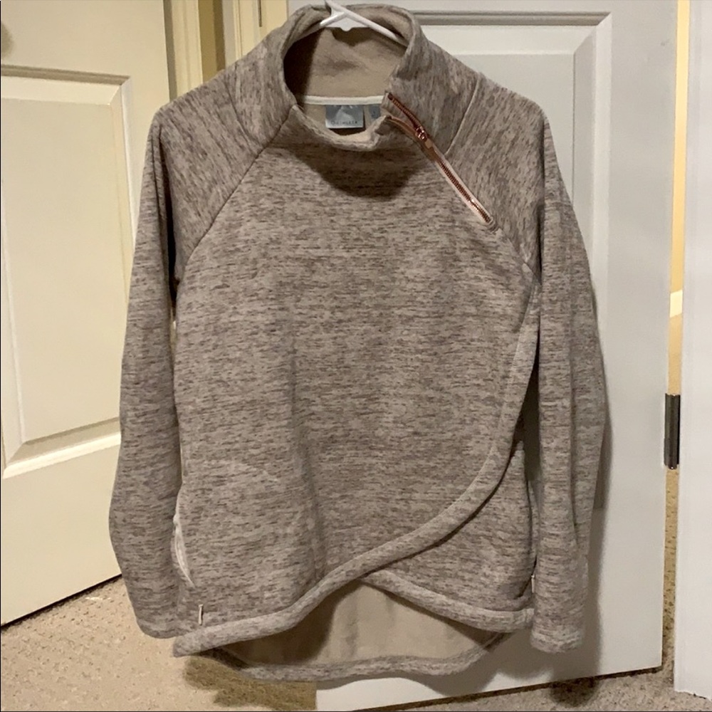 Athleta Cosy Karma Asym Pull-over